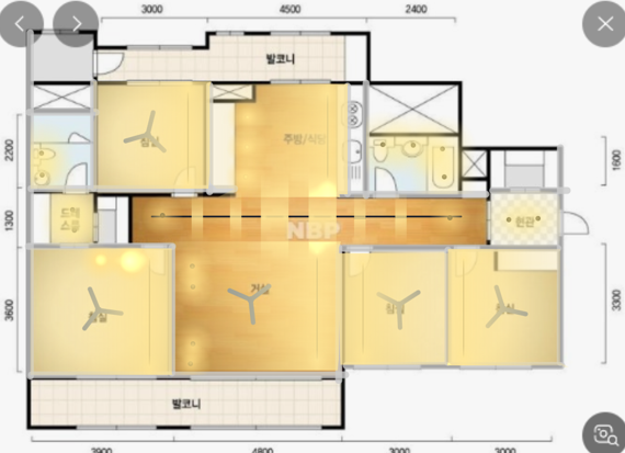 조명 시뮬레이터로 조명을 배치한 도면